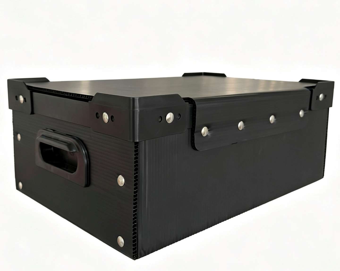 Static-dissipative corrugated plastic turnover box